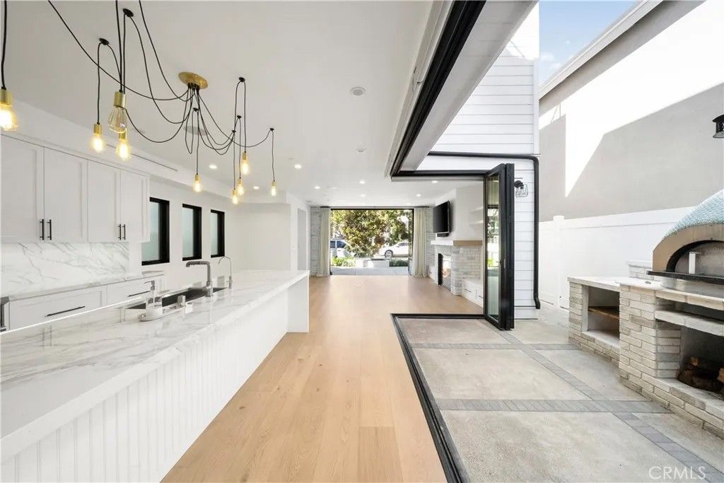 Photo of 616 Acacia Ave, Corona Del Mar, CA 92625 (MLS # NP25246902)