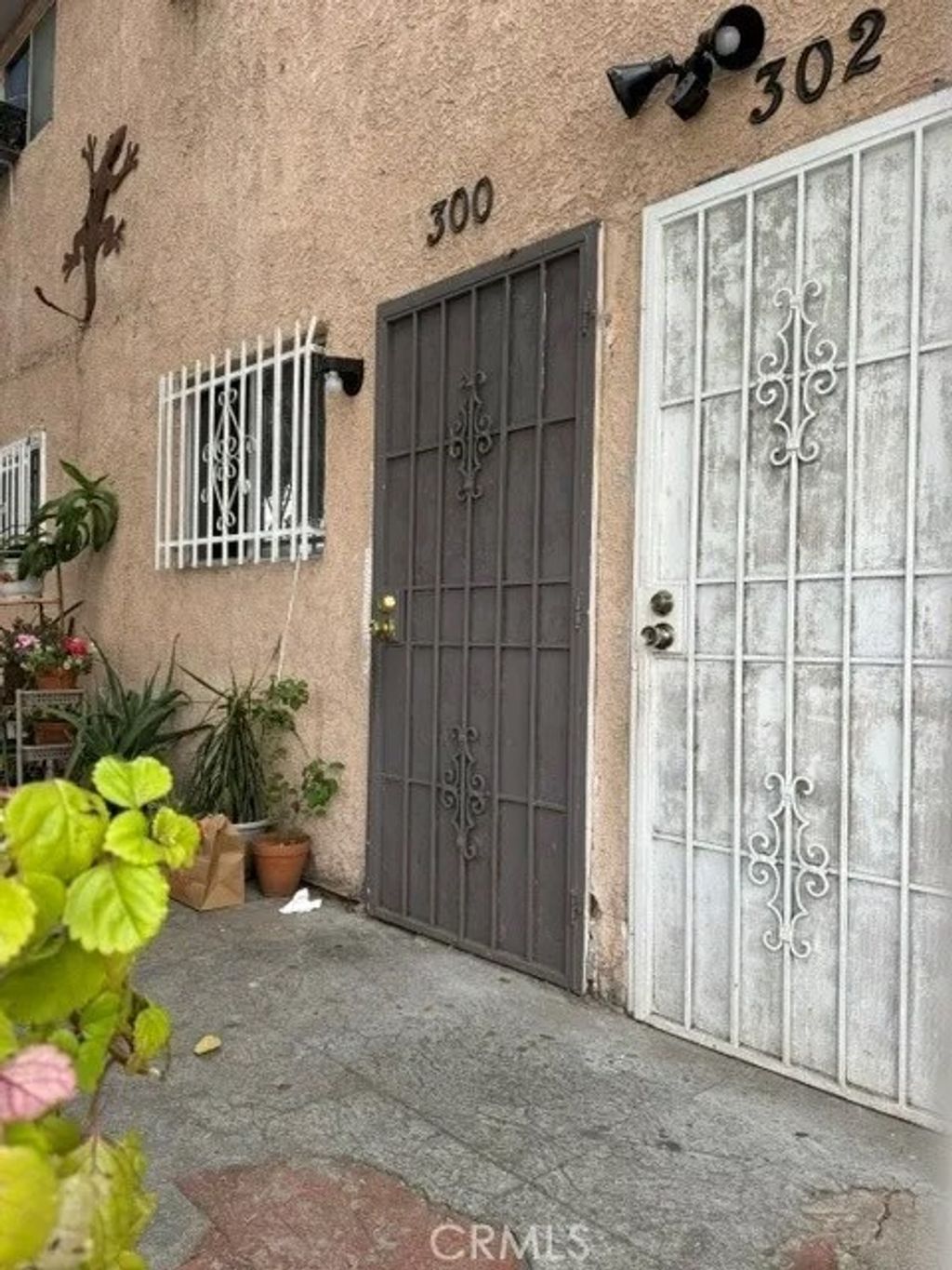 Photo of 300 E 42nd Place, Los Angeles, CA 90011 (MLS # DW26112532)