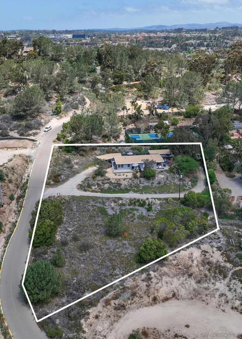 Photo of 3854-56 Via Del Mar, San Diego, CA 92130 (MLS # 260004420)