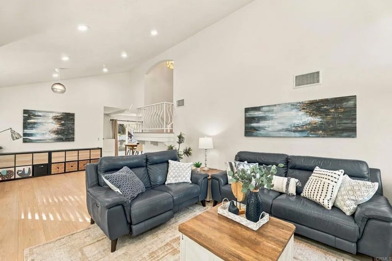 2343 Fair Oak Ct