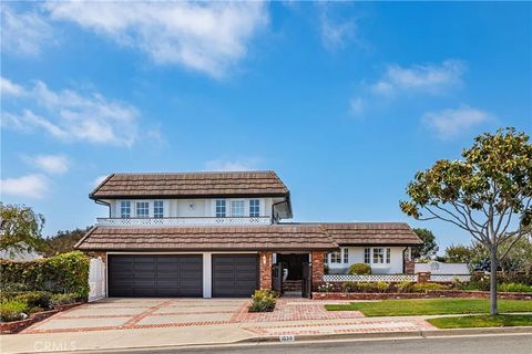 Photo of 1039 Tiller WAY, Corona Del Mar, CA 92625 (MLS # NP26104429)