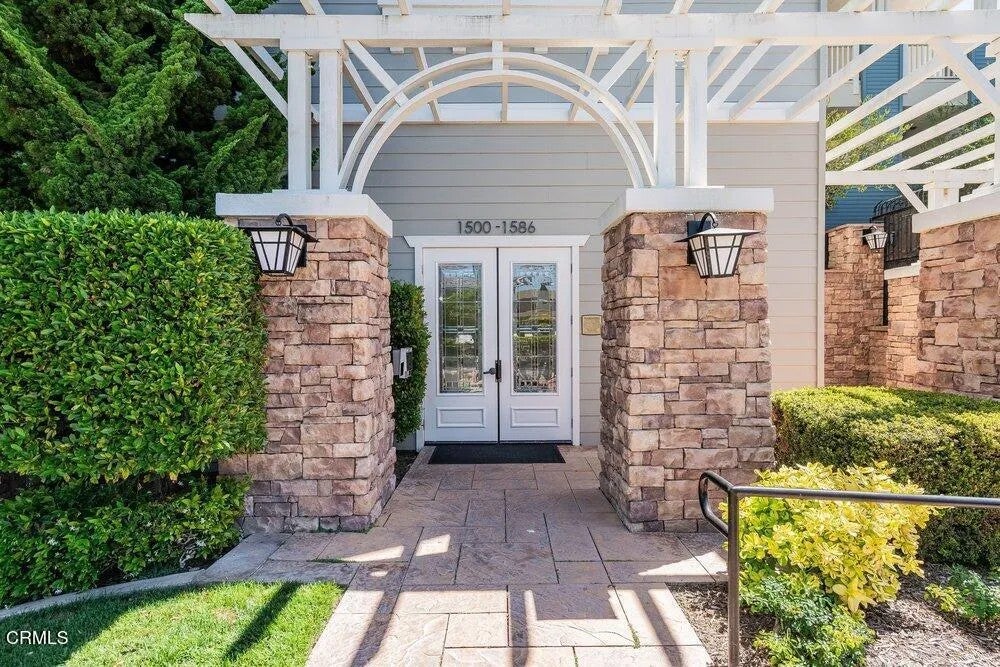 1502 Seabridge Lane