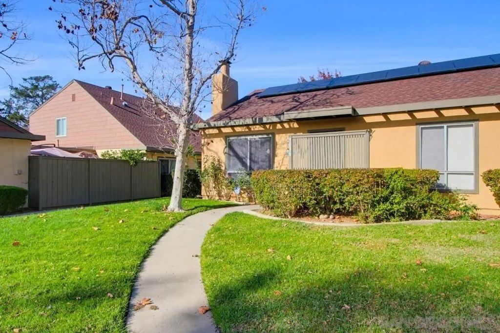 Photo of 9036 Caminito Vera, San Diego, CA 92126 (MLS # 250045911)