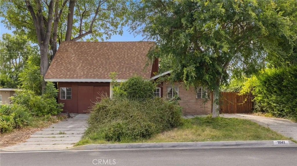 Photo of 1841 Citrus View, Duarte, CA 91010 (MLS # AR26091373)