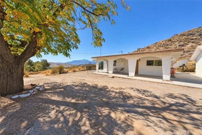 49624 Oak Drive