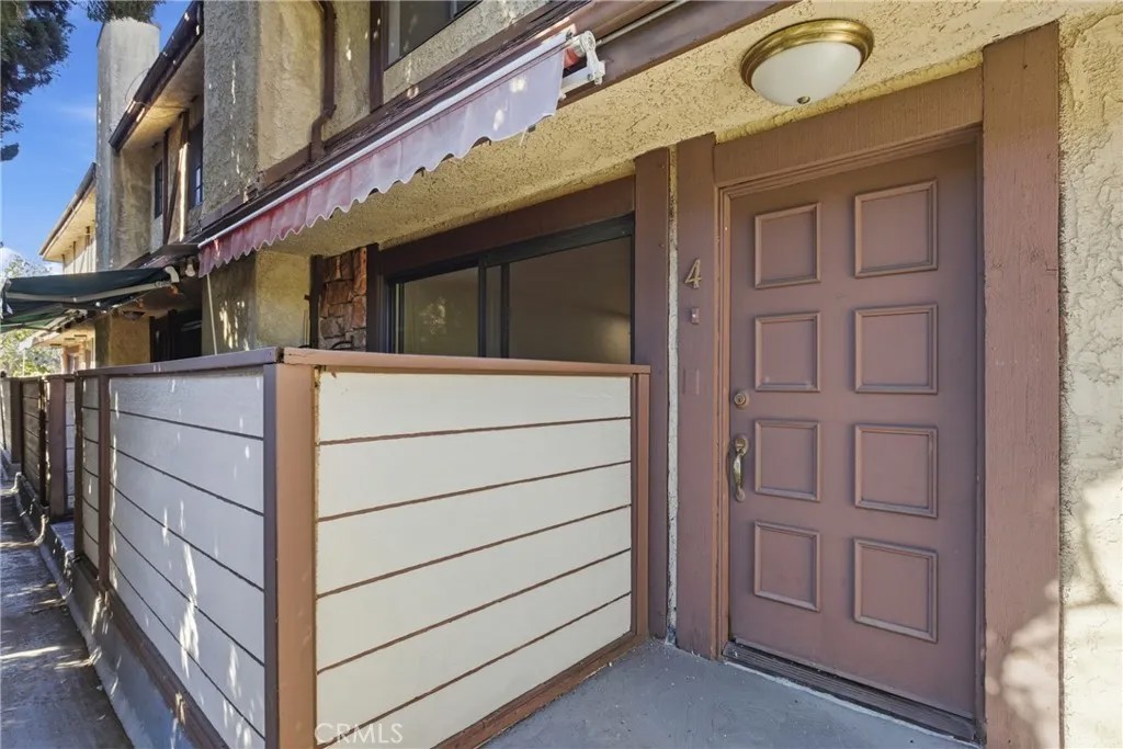 1348 N Orange Drive 4