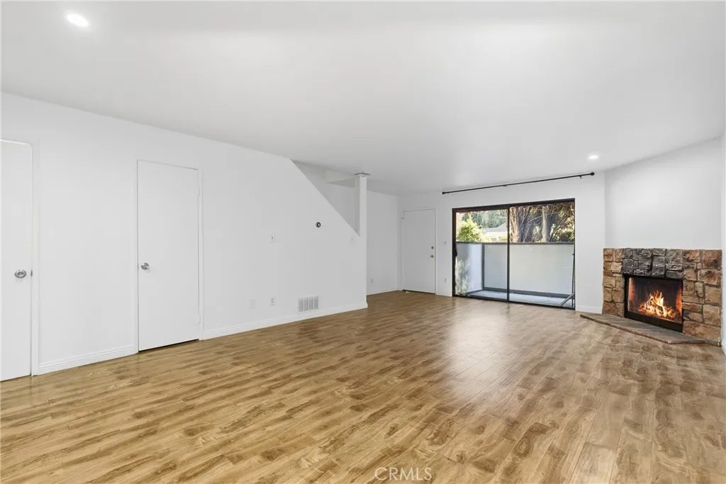 1348 N Orange Drive 4