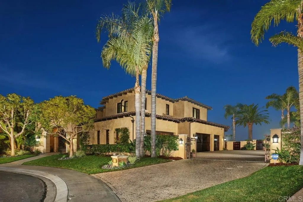 5015 Rancho Quinta Bend