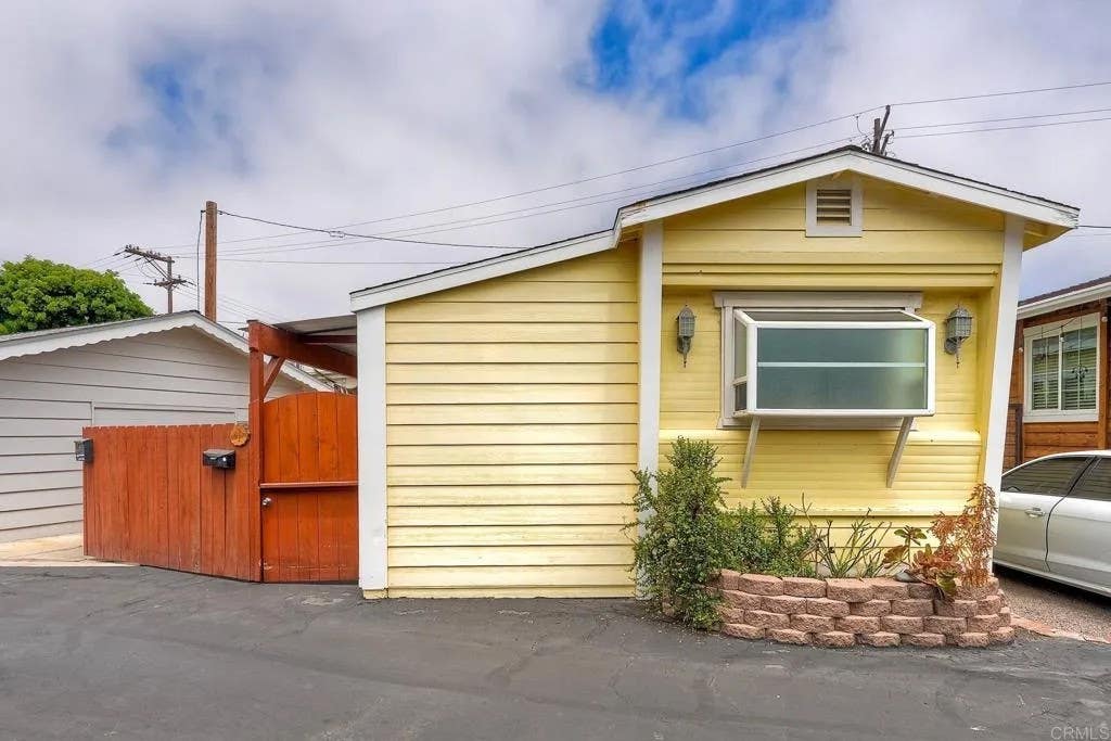 Photo of 123 Jasper ST #1, Encinitas, CA 92024 (MLS # NDP2607091)