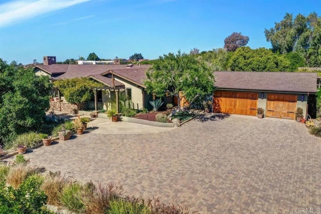 Photo of 14502 Fruitvale Road, Valley Center, CA 92082 (MLS # NDP2608203)