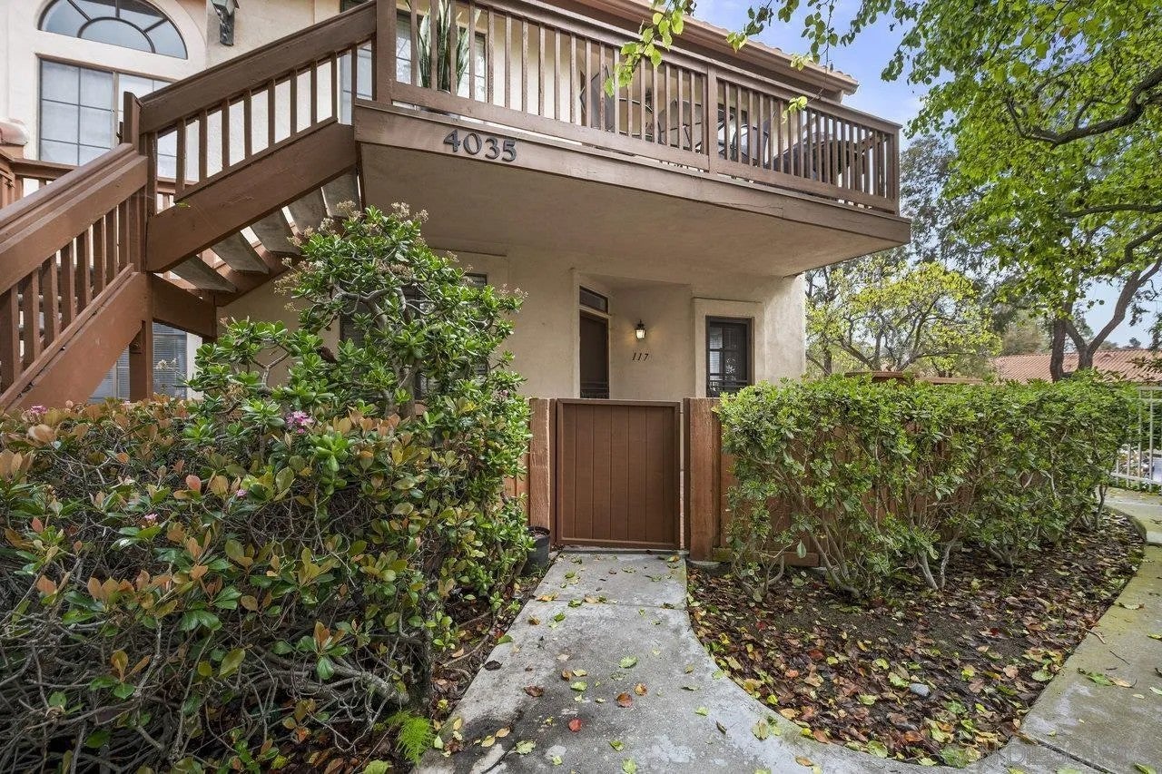 4035 Carmel View Road 117