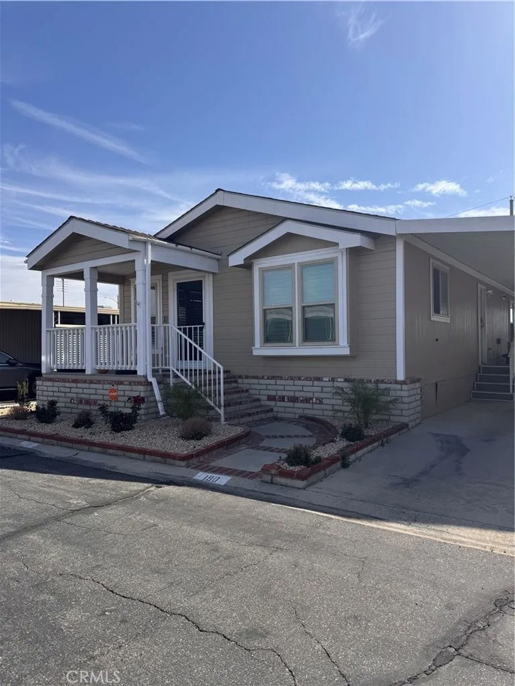 Photo of 2205 W Acacia Ave #190, Hemet, CA 92545 (MLS # IV26089664)