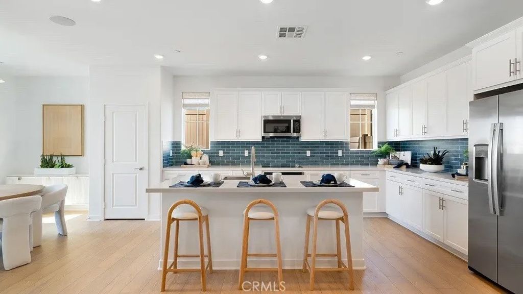 Photo of 1708 Eagle Road, Rialto, CA 92376 (MLS # SW25276552)