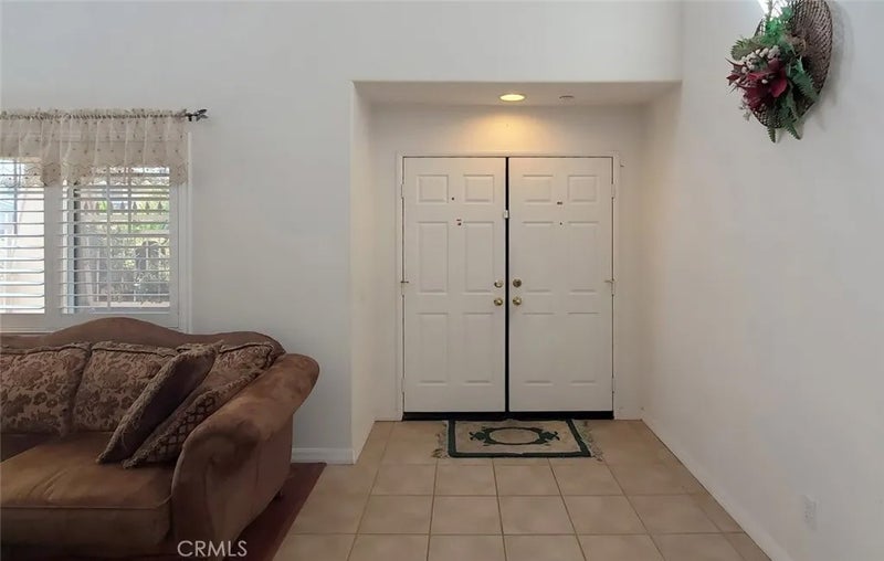 1089 Tangerine Drive