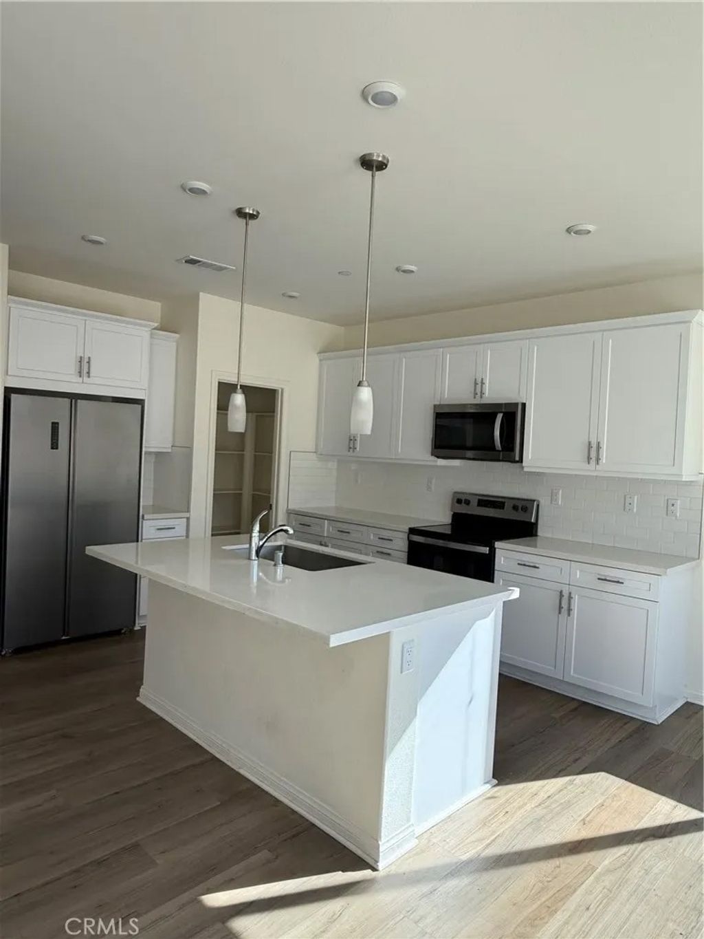 Photo of 558 Pablo Rd, Lake Elsinore, CA 92530 (MLS # CV25267470)