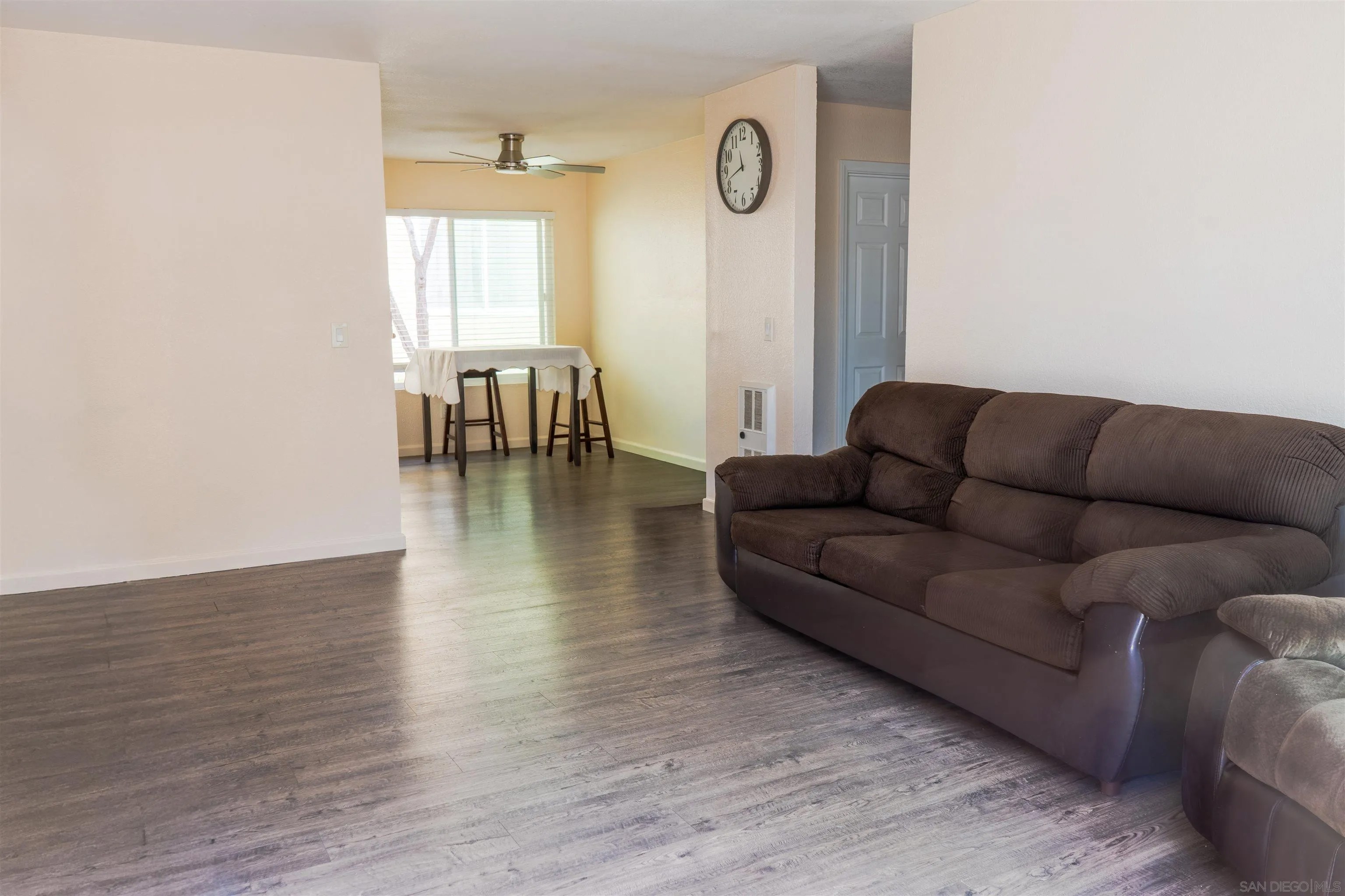 1629 Pentecost Way 2