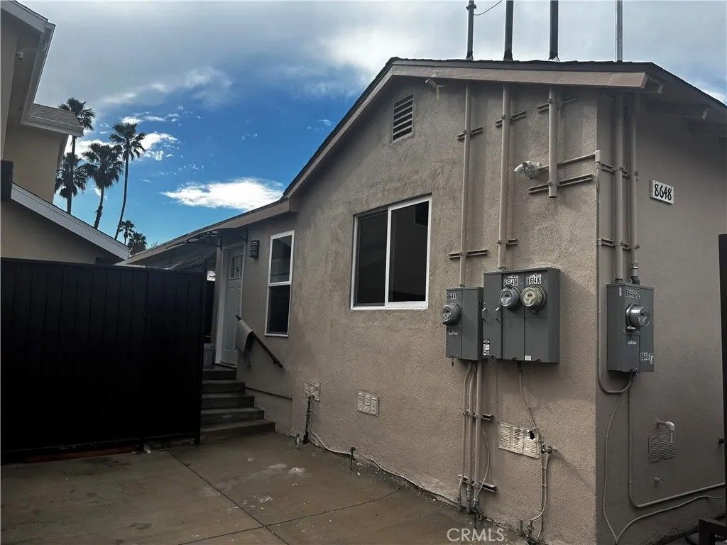 Photo of 8648 Corbin, Northridge, CA 91324 (MLS # SR26016462)