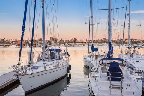 3322 Via Lido Newport Beach CA 92663