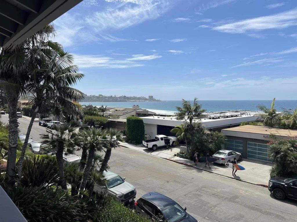 Photo of 8537 El Paseo Grande, La Jolla, CA 92037 (MLS # NDP2509428)