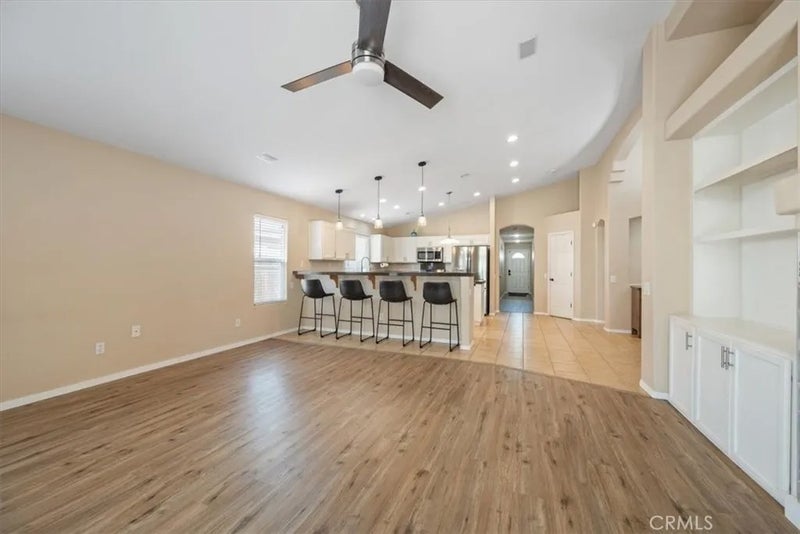 2421 Baldwin
