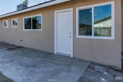 Tiny photo for 2612 Van Buren Place, Bakersfield, CA 93314 (MLS # NS25243829)