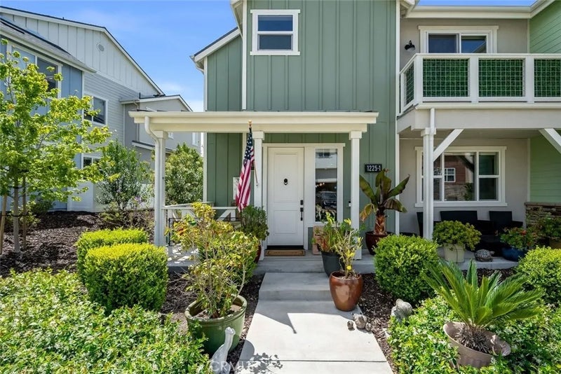 1225 Sponza Dr 1