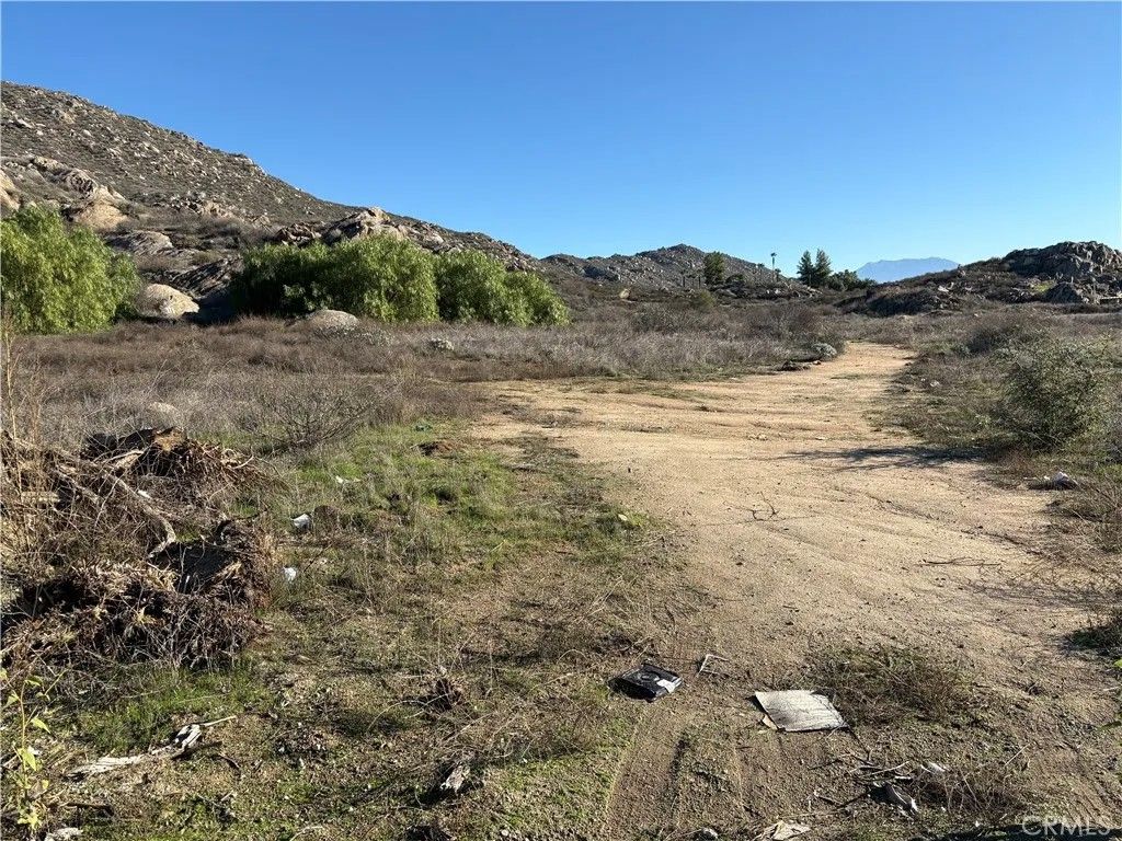 Photo of 32302 Highway 74, Hemet, CA 92545 (MLS # SW25270420)
