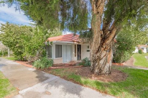 Photo of 3062 Via Serena #D, Laguna Woods, CA 92637 (MLS # OC26090321)
