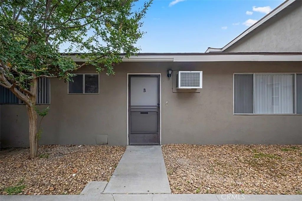 Photo of 2030 E Wilshire Avenue #B, Fullerton, CA 92831 (MLS # OC26087784)