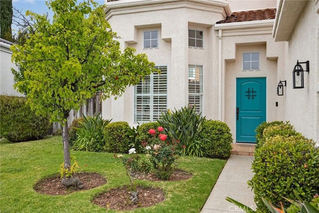 Photo of 26607 Marigold Court, Calabasas, CA 91302 (MLS # SR26069458)