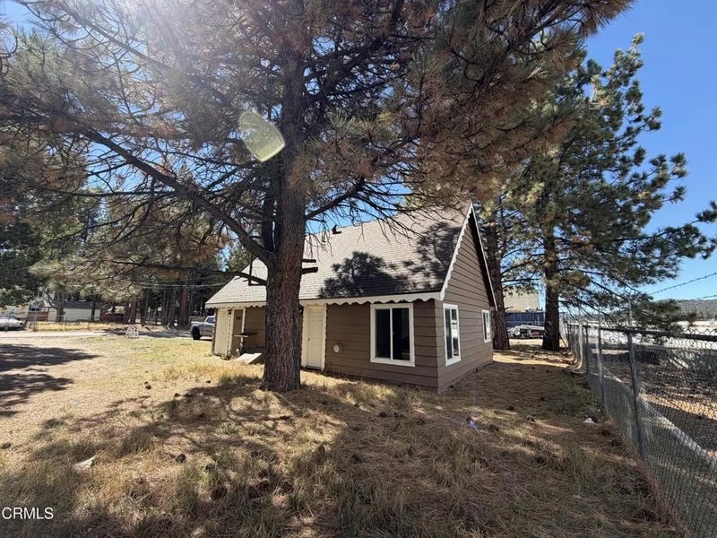 345 W Fairway Boulevard