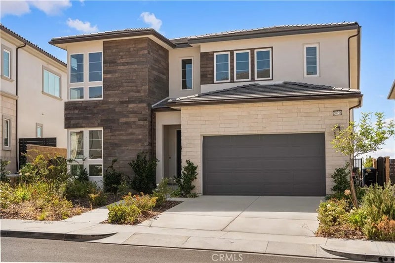 20756 W Bluebird Court
