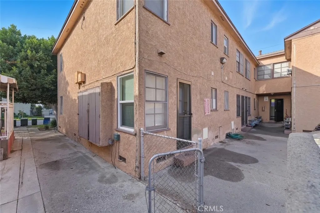 520 S Pacific Avenue