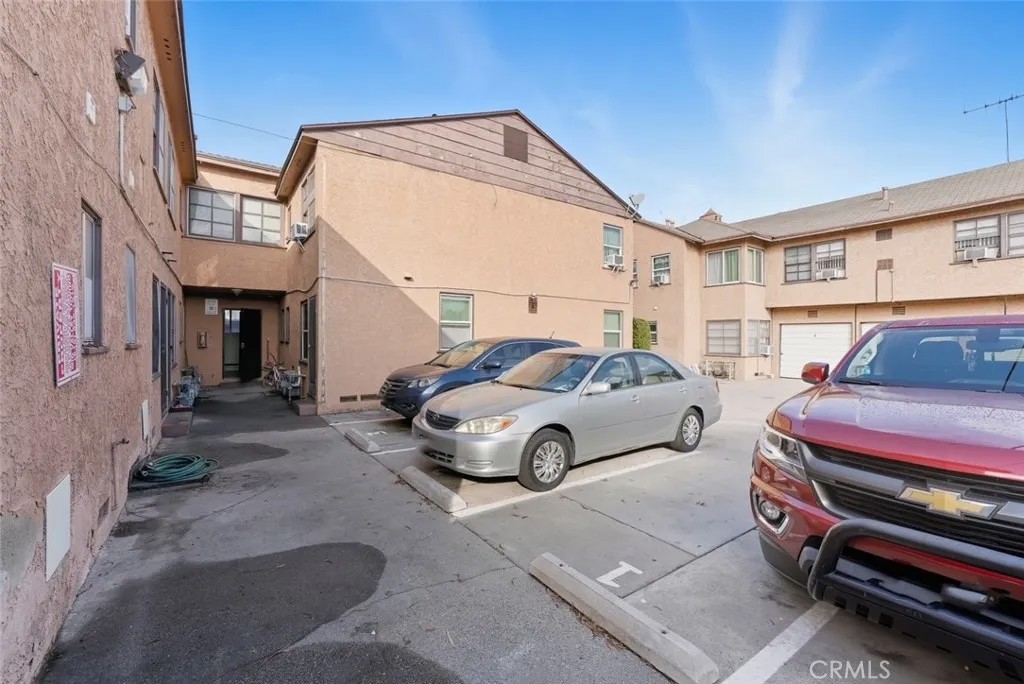 520 S Pacific Avenue