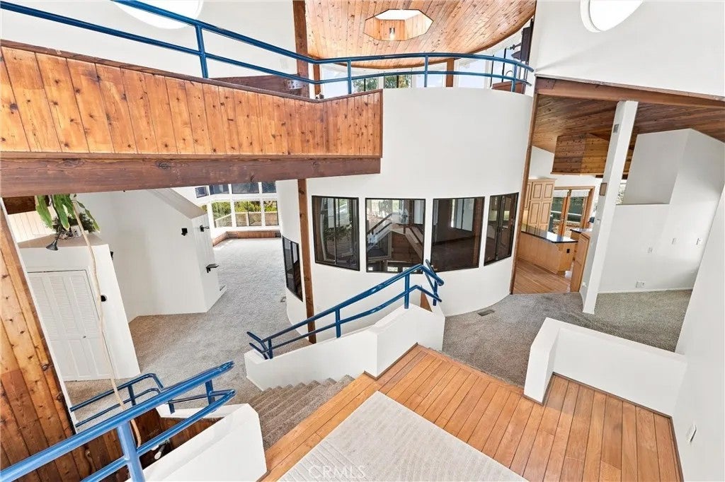 237 W Avenida Alessandro