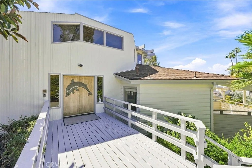 237 W Avenida Alessandro