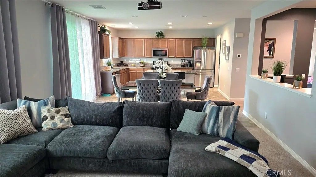 Photo of 34306 Kensington Street, Murrieta, CA 92563 (MLS # DW26038639)