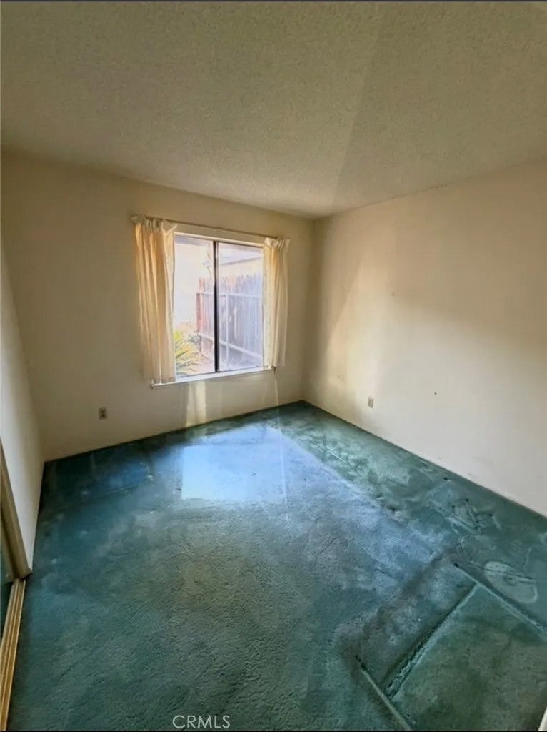 25745 Mission