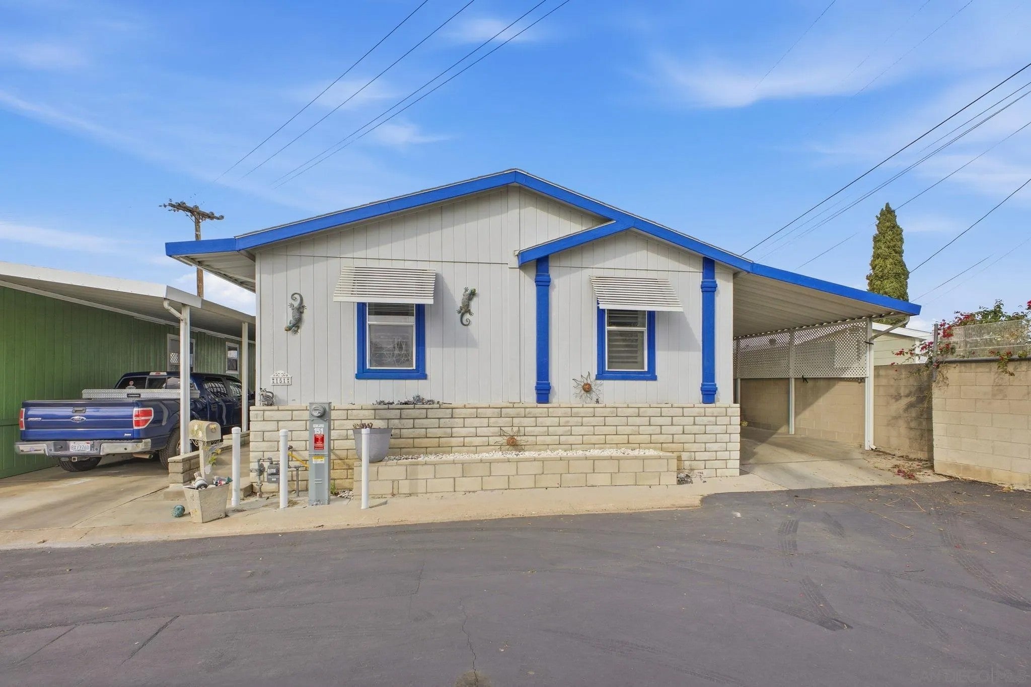 450 E Bradley Ave 151