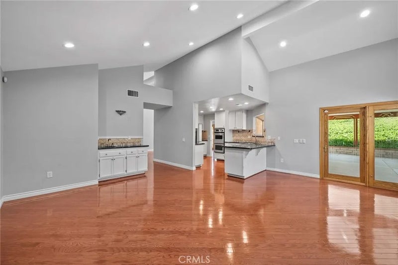 10158 Woodridge