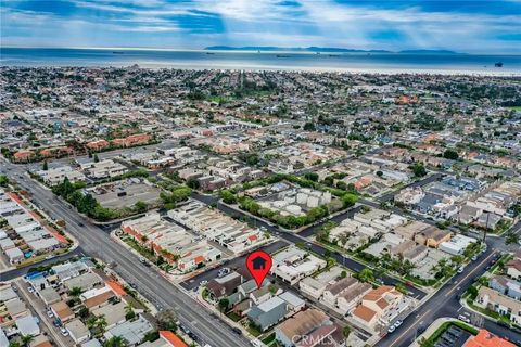Photo of 2007 Delaware Street, Huntington Beach, CA 92648 (MLS # OC26000058)