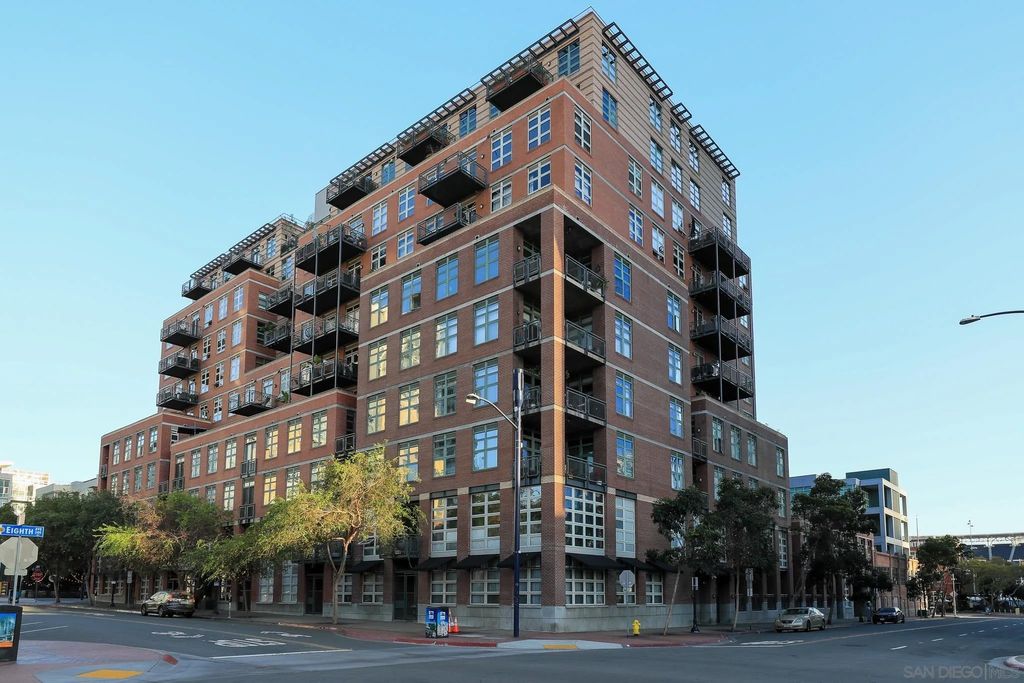 Photo of 877 island Ave #102, San Diego, CA 92101 (MLS # 260005283)