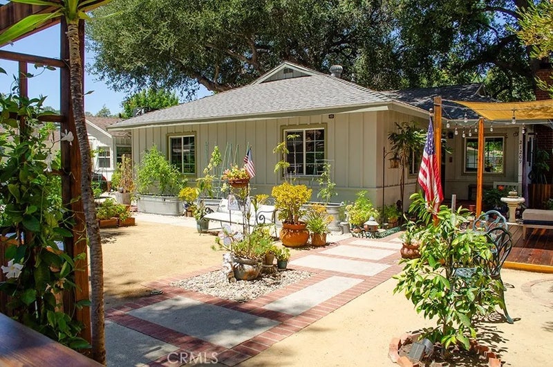 21209 Dumetz Road