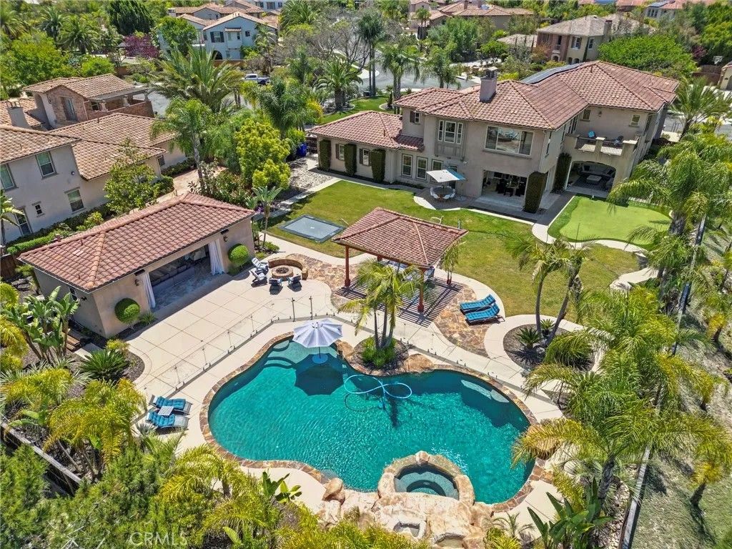 Photo of 15020 Applewood Court, San Diego, CA 92131 (MLS # AR26058966)