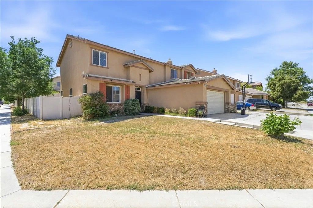 Photo of 12419 Ojo Caliente St, Victorville, CA 92392 (MLS # CV26083016)