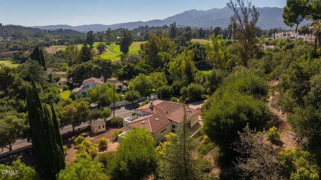 1008 Country Club Drive