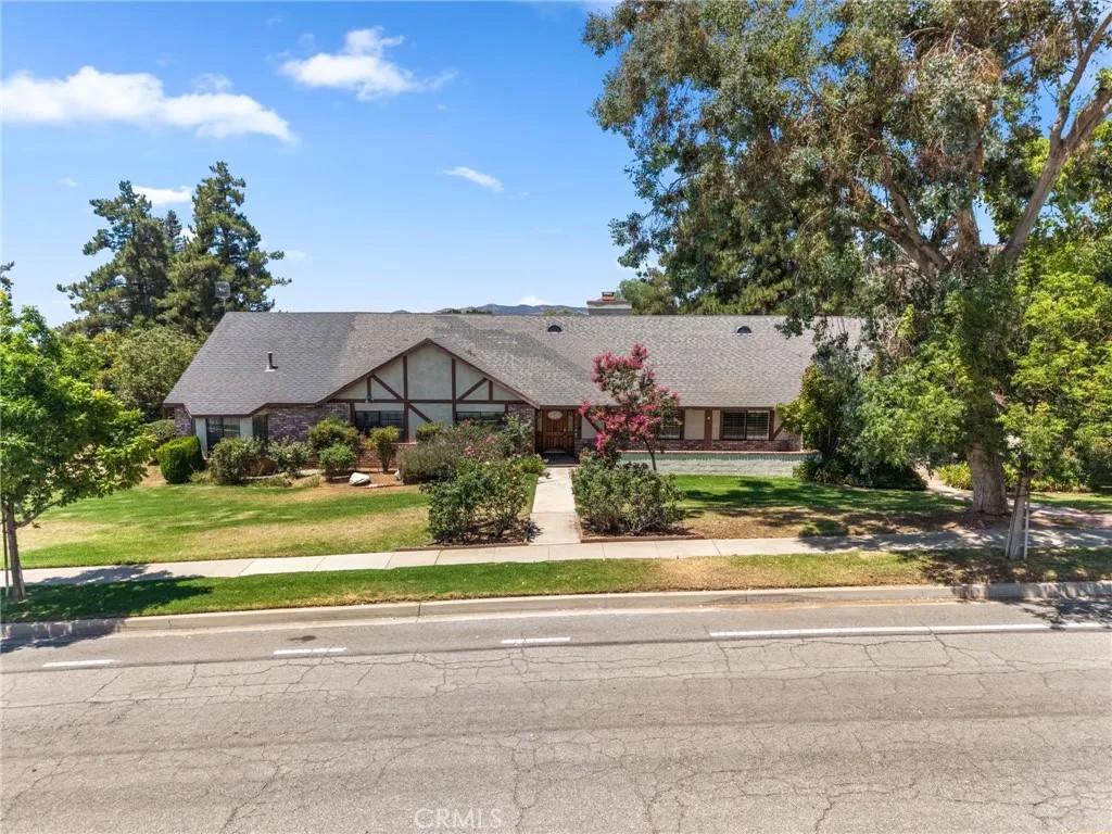13195 Serape Court