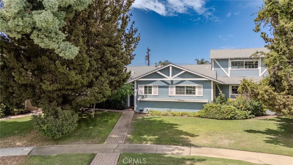 613 Peg Place