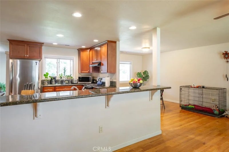 145 S Villa
