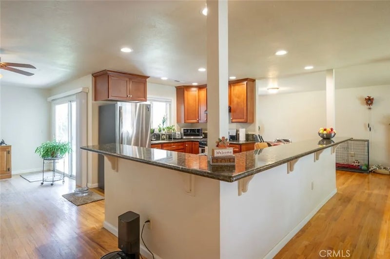 145 S Villa